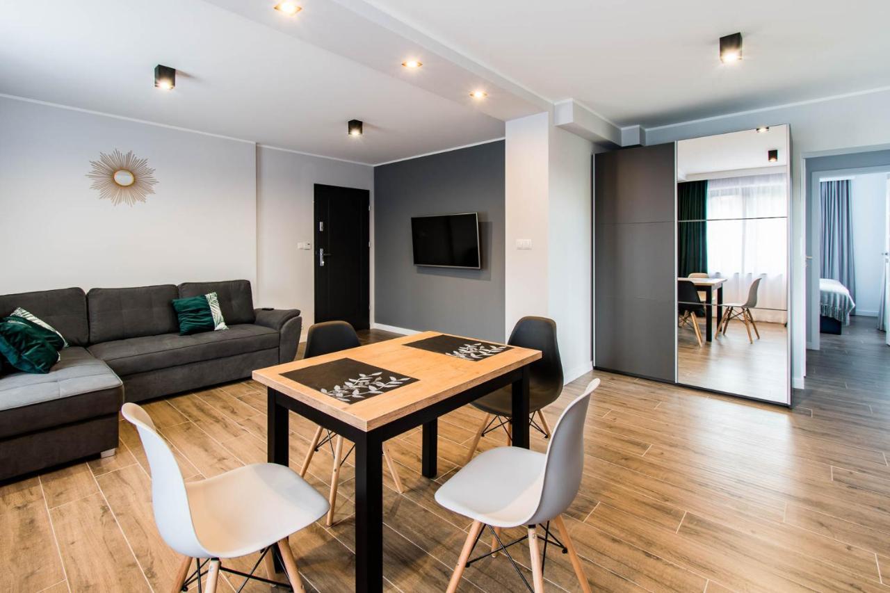 Apartamenty Swierkowa W Rydzewie 雷泽沃 外观 照片