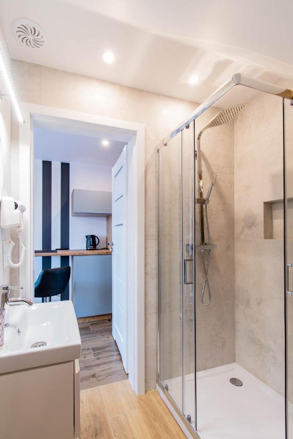 Apartamenty Swierkowa W Rydzewie 雷泽沃 外观 照片