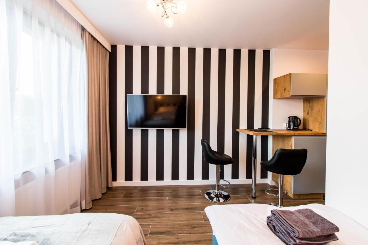Apartamenty Swierkowa W Rydzewie 雷泽沃 外观 照片