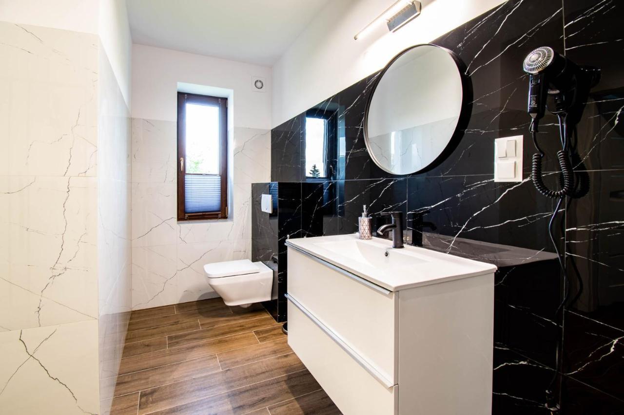 Apartamenty Swierkowa W Rydzewie 雷泽沃 外观 照片