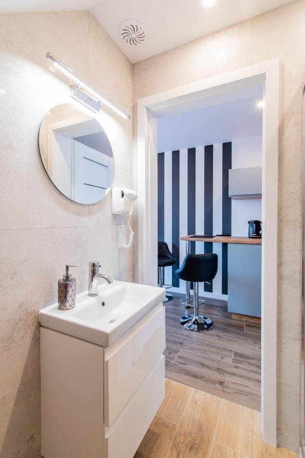 Apartamenty Swierkowa W Rydzewie 雷泽沃 外观 照片