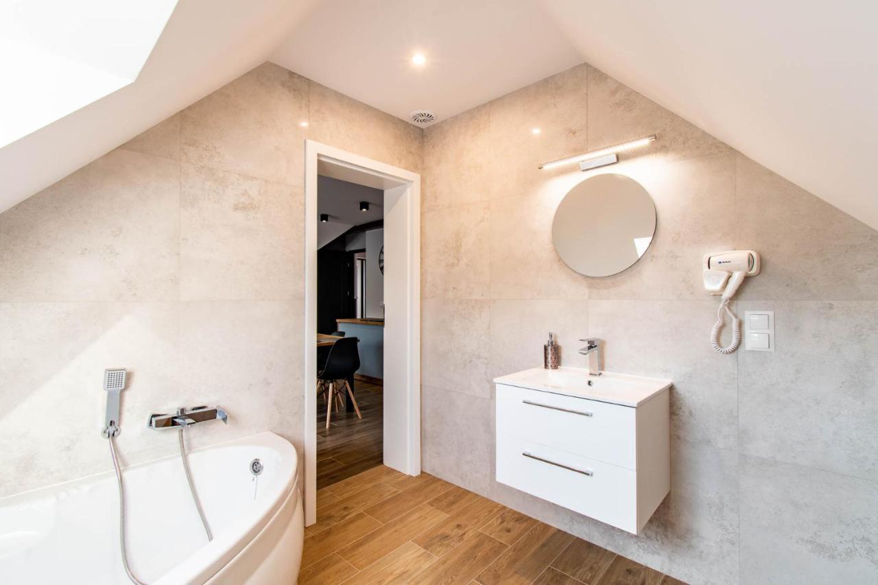 Apartamenty Swierkowa W Rydzewie 雷泽沃 外观 照片