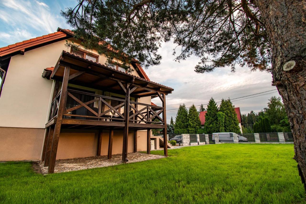 Apartamenty Swierkowa W Rydzewie 雷泽沃 外观 照片